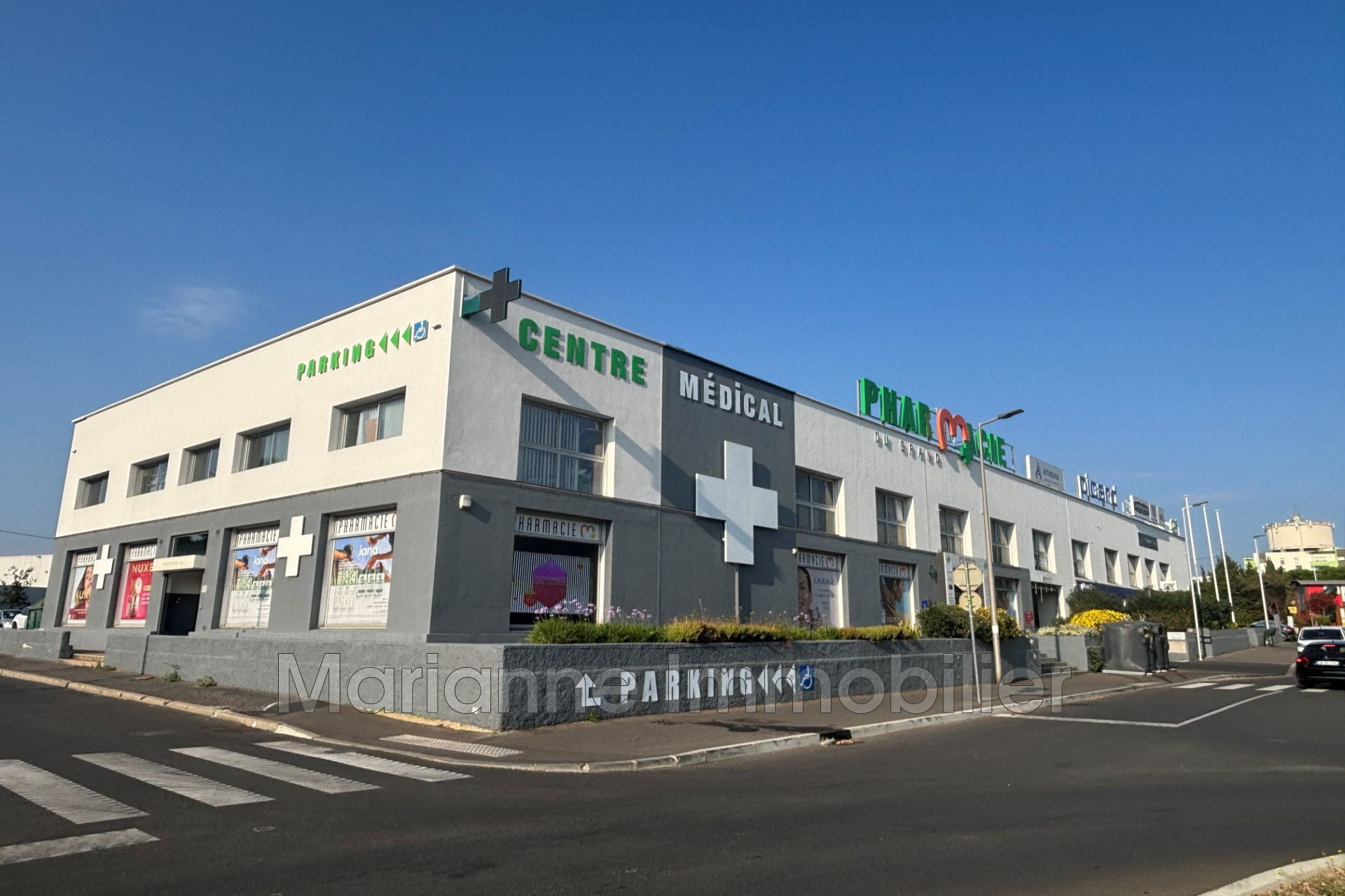Photo Local commercial Montpellier  Professionnel local commercial   200&nbsp;m&sup2;