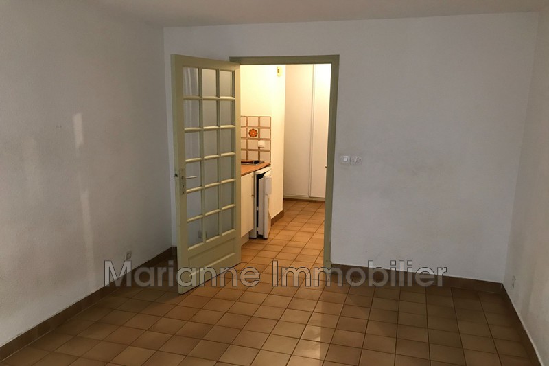 Photo Appartement Montpellier Centre-ville,   achat appartement  1 pièce   20&nbsp;m&sup2;