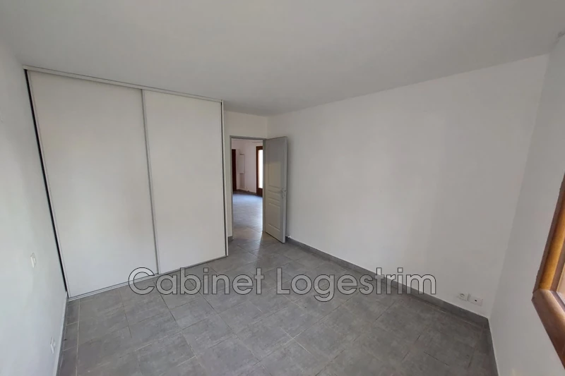 Location appartement Calvisson  