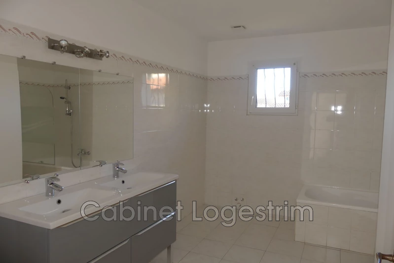 Location villa Milhaud  