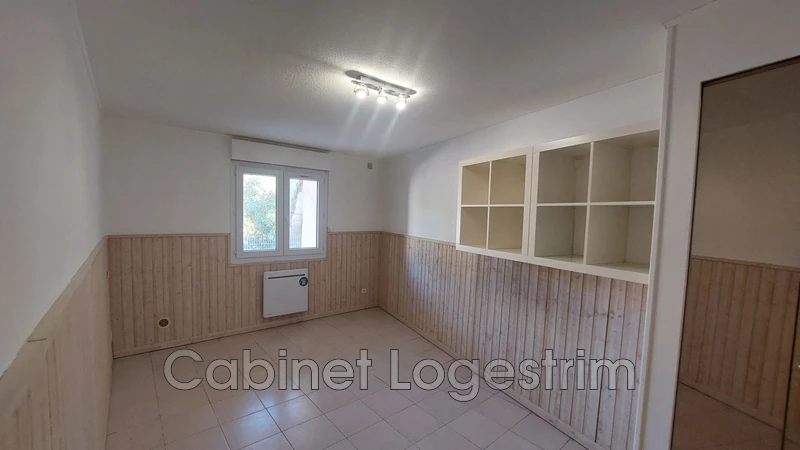 Location appartement Uchaud  