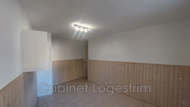 Location appartement Uchaud  