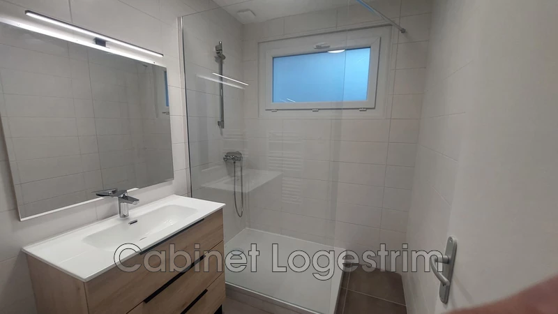 Location appartement Uchaud  