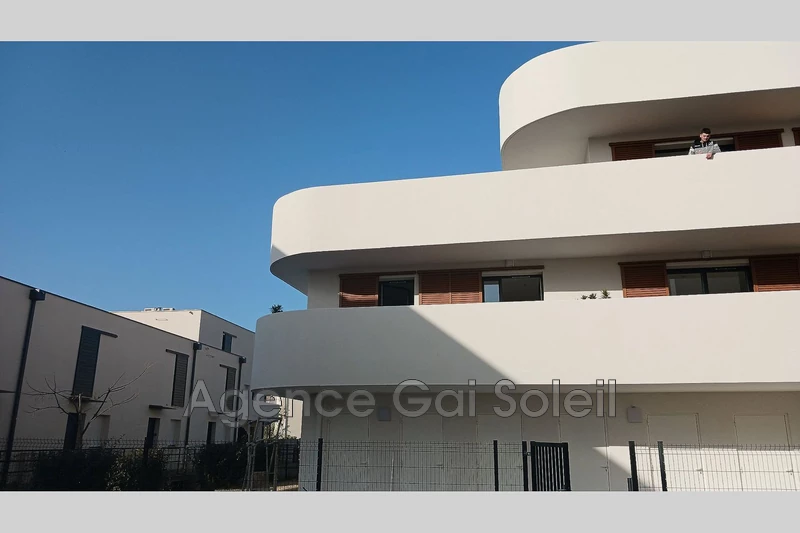 Location appartement Sérignan  