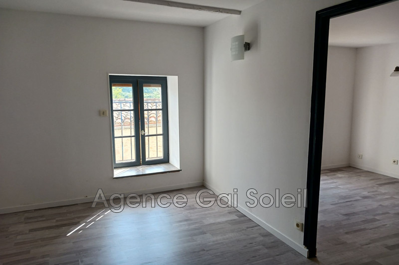 Location appartement Puimisson  
