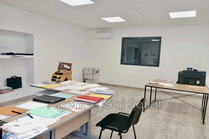 Professionnel entrepôt Nissan-lez-Enserune  