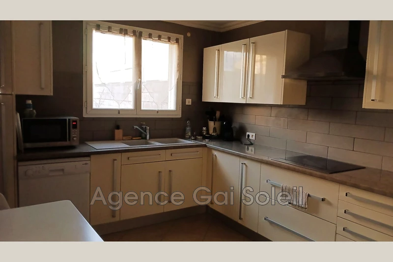 Vente villa provençale Nissan-lez-Enserune Vente villa provençale Nissan-lez-Enserune