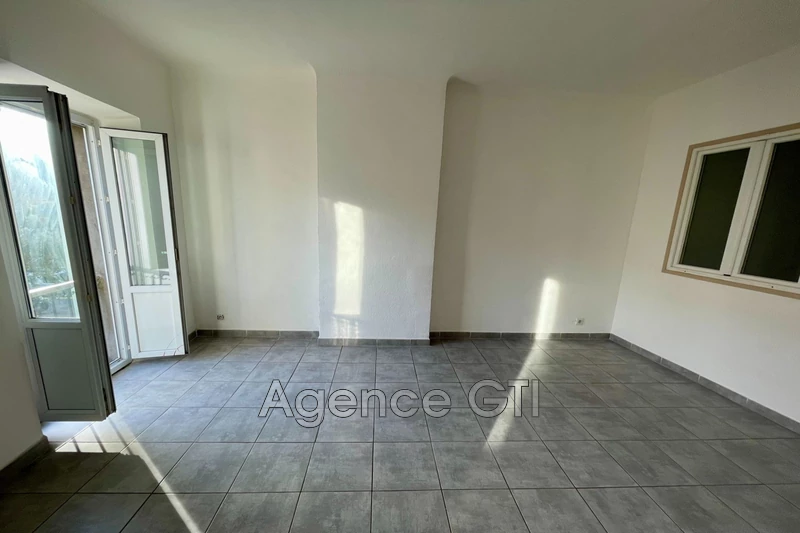 Location appartement Toulon  