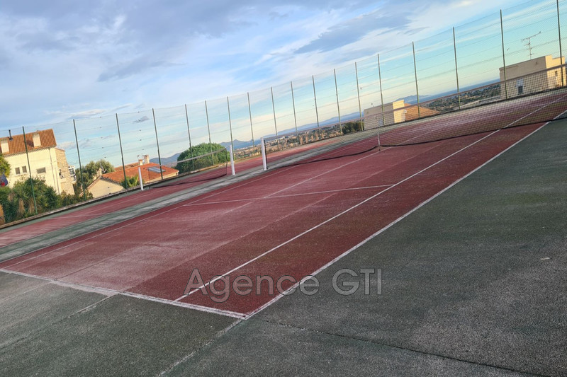 Location appartement Hyères  