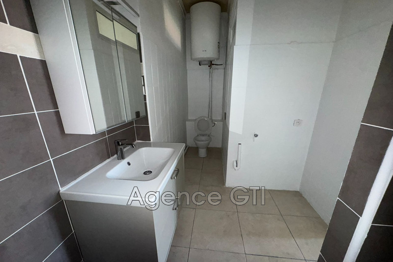 Photo n°6 - Location appartement Hyères 83400 - 844 €