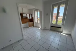 Photos  Appartement à louer Hyères 83400