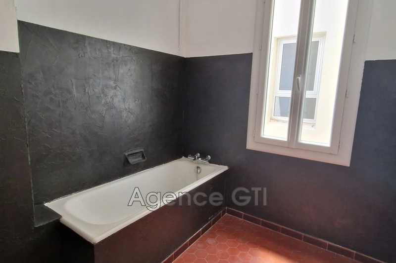 Vente appartement Hyères  