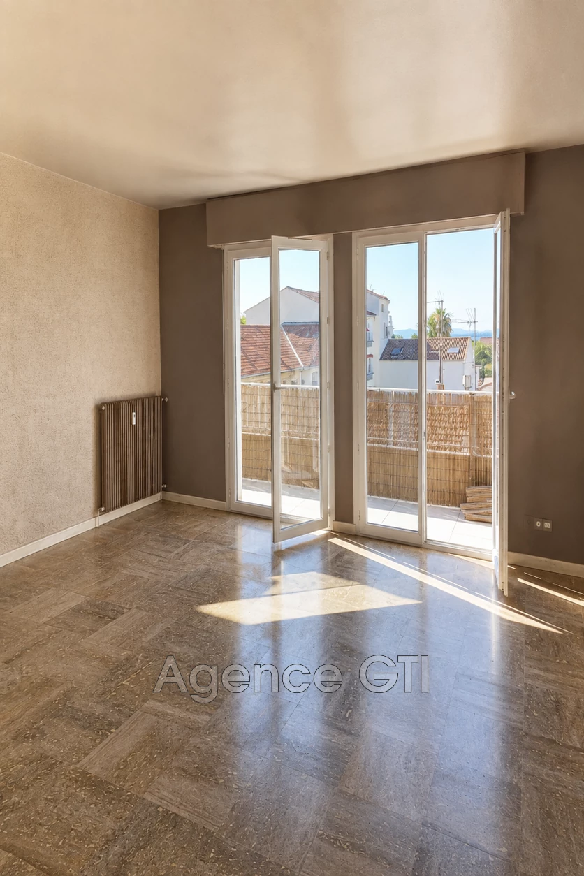 Appartement 4 pièces 88 m² · à Hyères · 88 m² · 254 400 €