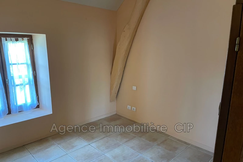 Location appartement Saint-Crépin-et-Carlucet  