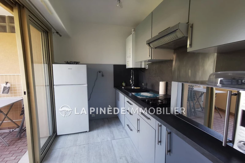 Location appartement Saint-Laurent-du-Var  