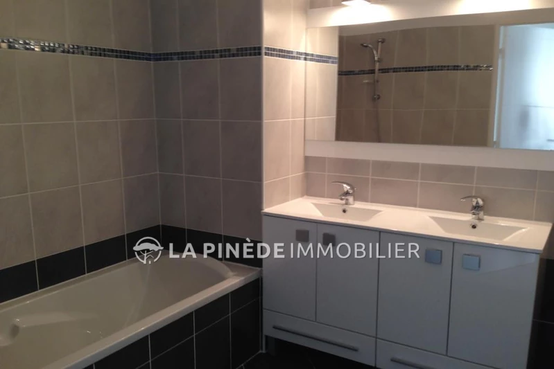 Location appartement Cagnes-sur-Mer  