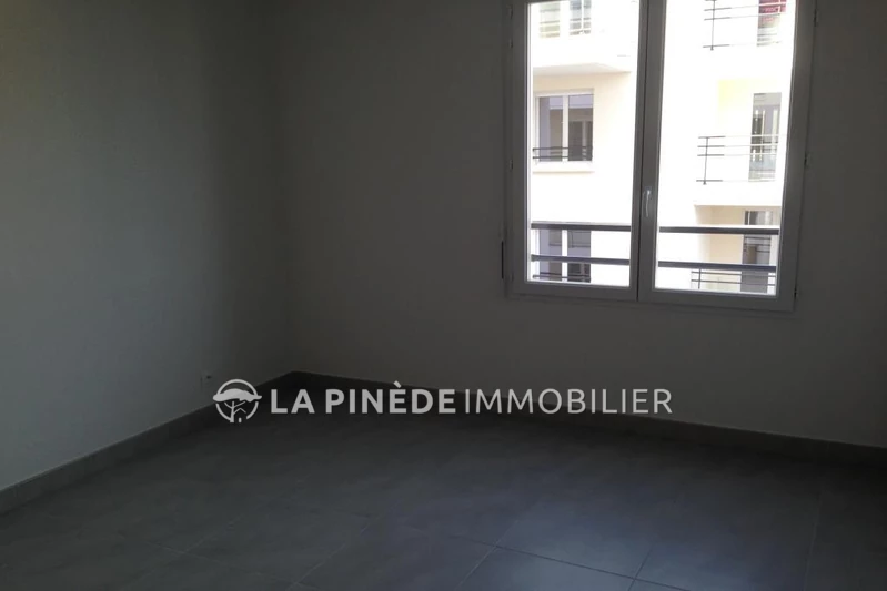 Location appartement Cagnes-sur-Mer  