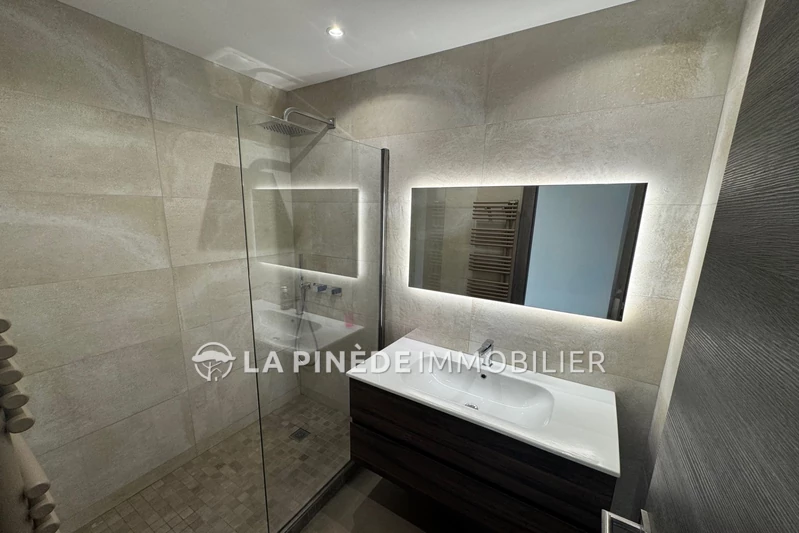 Location appartement Cagnes-sur-Mer  