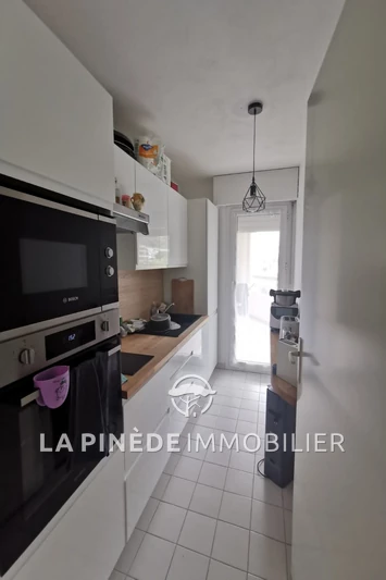 Vente appartement Saint-Laurent-du-Var  