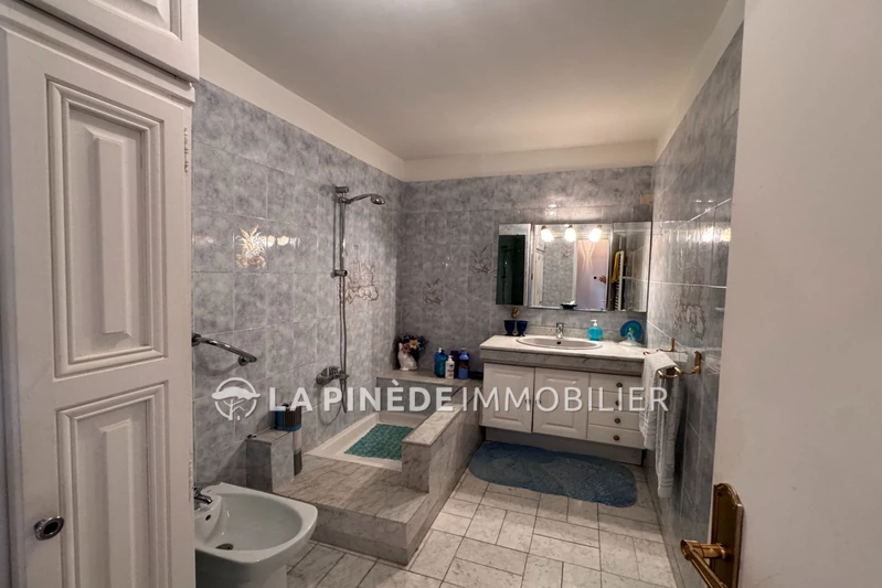 Vente appartement Saint-Laurent-du-Var  