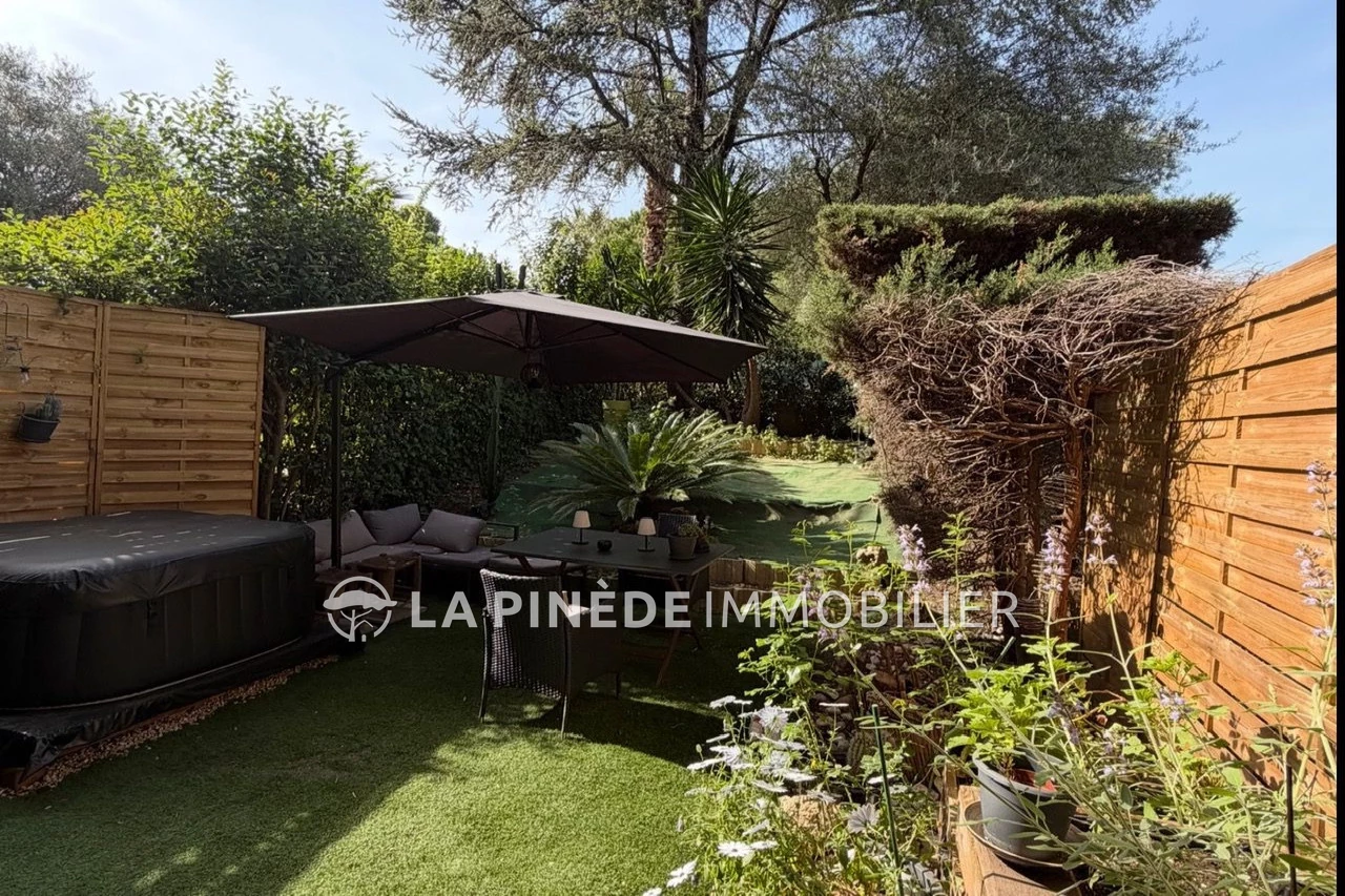 Appartement 2 pièces 86 m² · à Villeneuve-Loubet · 86 m² · 199 500 €