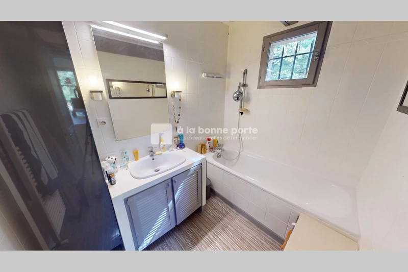 Vente bastide Simiane-Collongue  