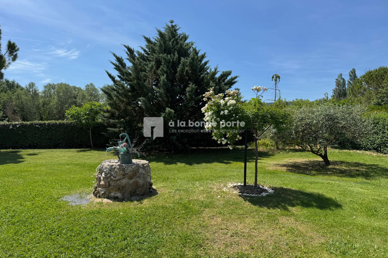 Vente villa contemporaine Le Puy-Sainte-Réparade  