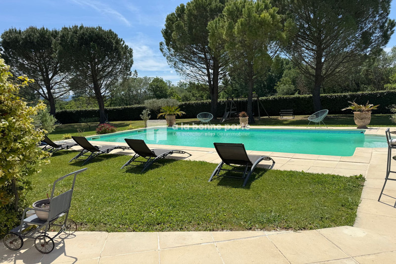 Vente villa contemporaine Le Puy-Sainte-Réparade  