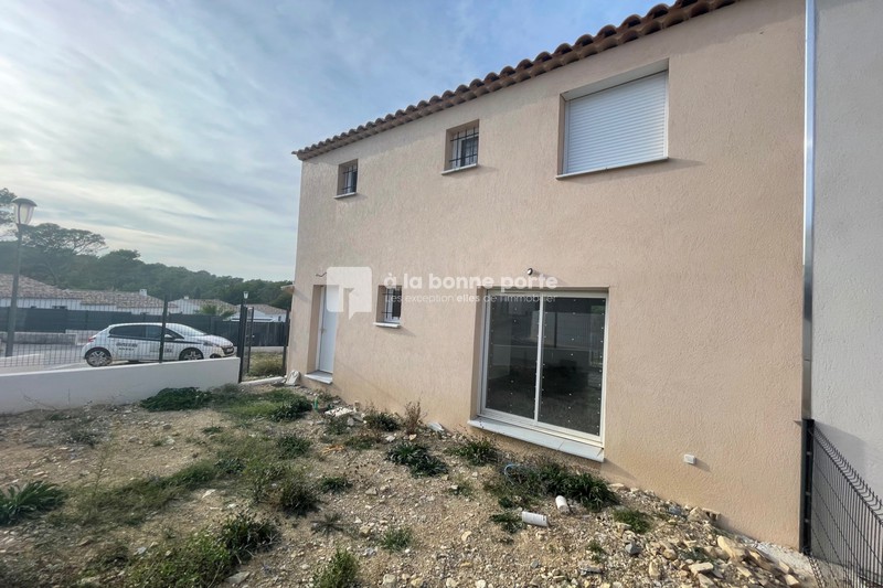 Photo n°2 - Vente maison Rocbaron 83136 - 313 000 €