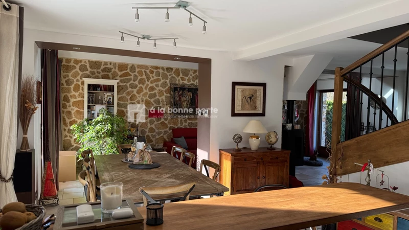 Vente maison Châteaufort Vente maison Châteaufort