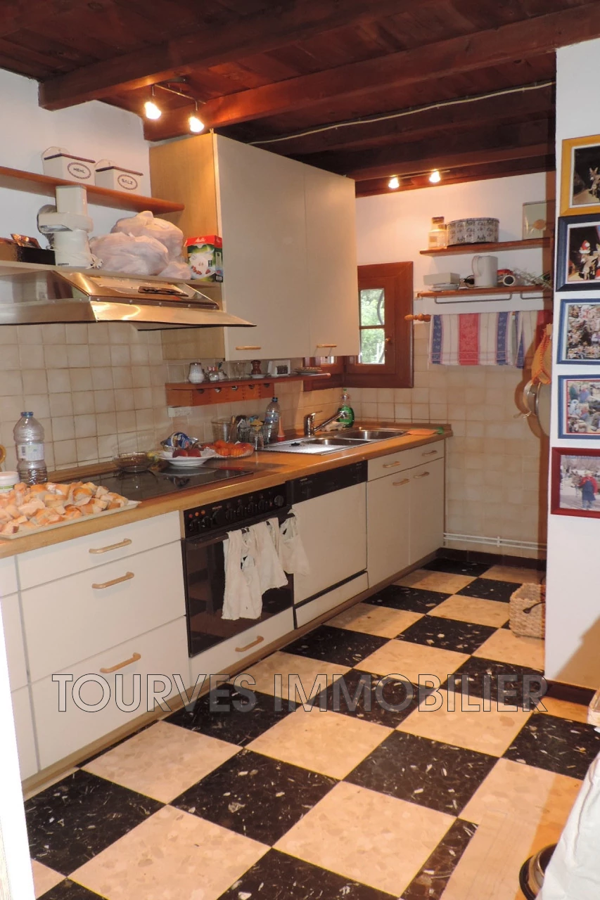 Maison 6 pièces 220 m² · à Brue Auriac · 220 m² · 1 175 000 €
