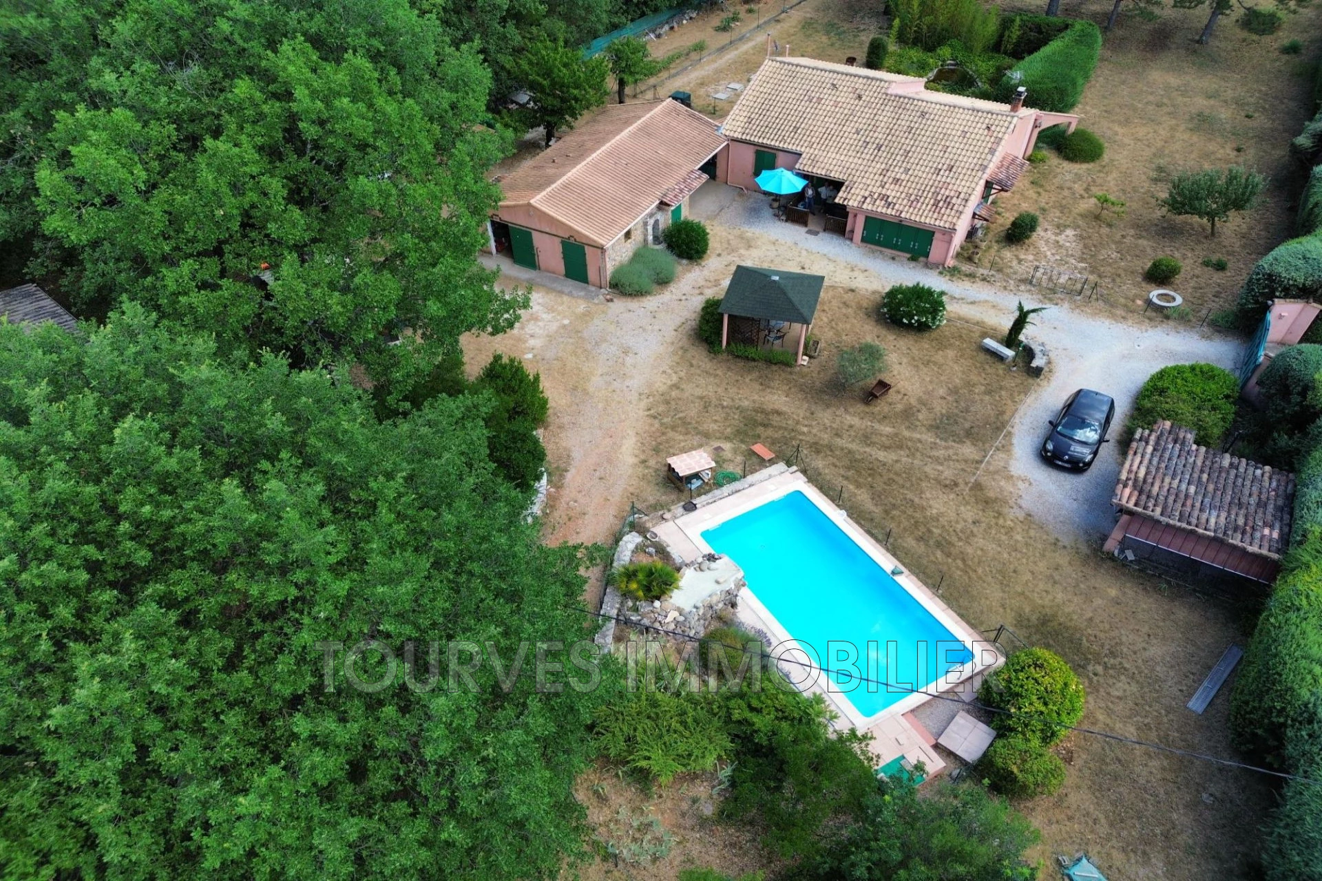 Maison 5 pièces 100 m² · à Campagne · 100 m² · 450 000 €