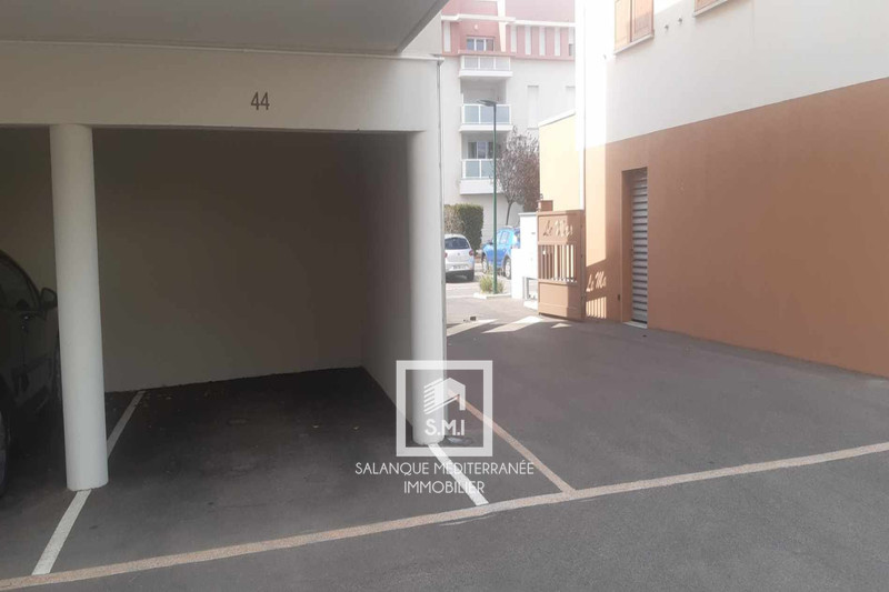 Location parking Bompas  