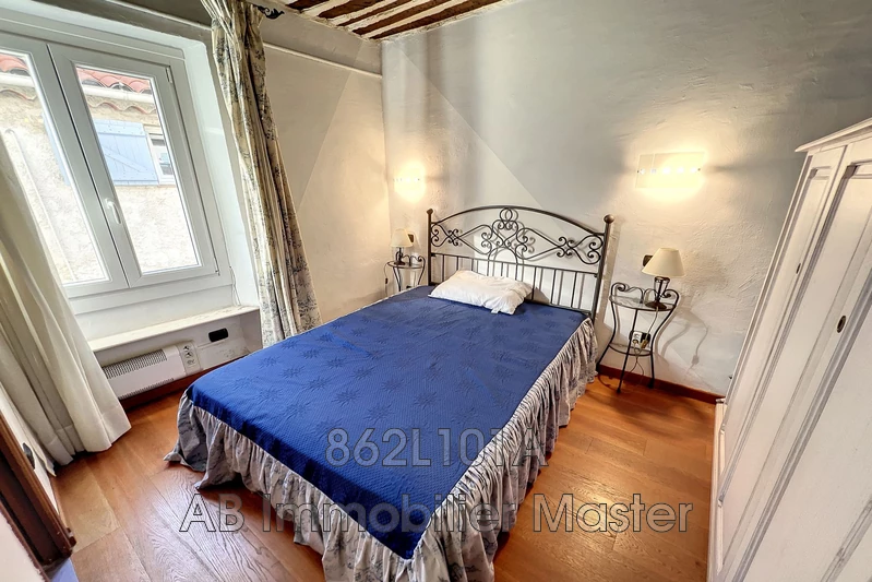 Location appartement Antibes  