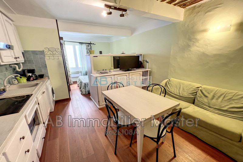 Location appartement Antibes  