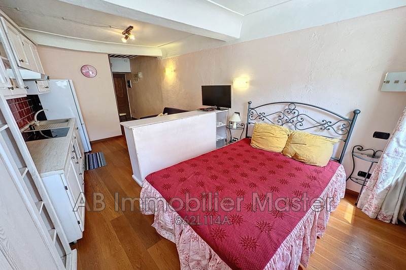 Location appartement Antibes  