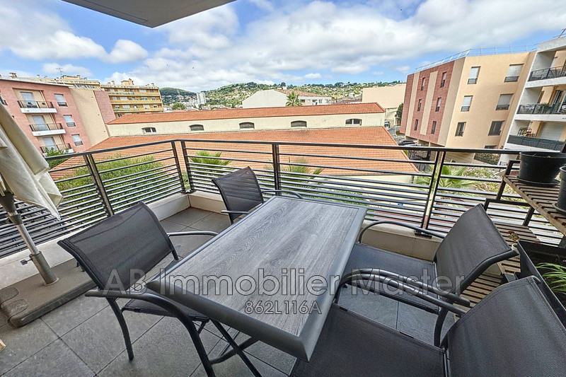 Location appartement Vallauris  