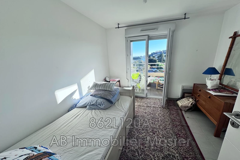 Location appartement Antibes  