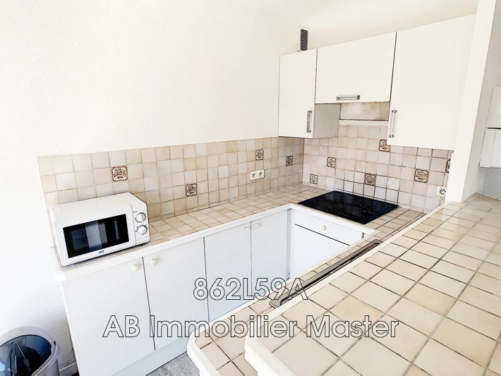 Location appartement Antibes  