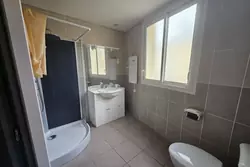 Location appartement Sauvian  