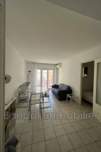 Photo n°1 - Location appartement Bandol 83150 - 623 €