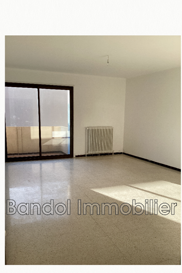 Photo n°1 - Location appartement Sanary-sur-Mer 83110 - 809 €