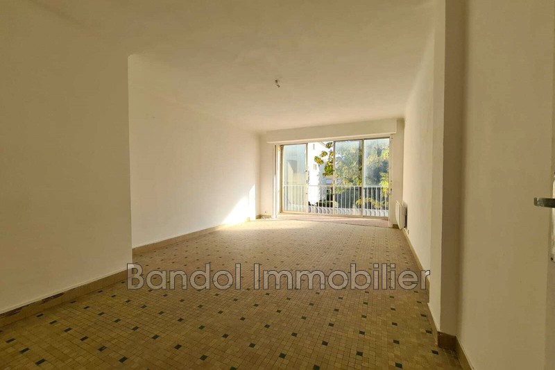Photo n°1 - Vente appartement Bandol 83150 - 249 100 €