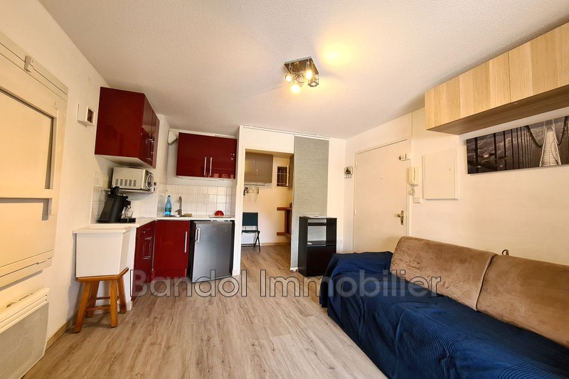 Photo n°2 - Vente appartement Bandol 83150 - 142 300 €