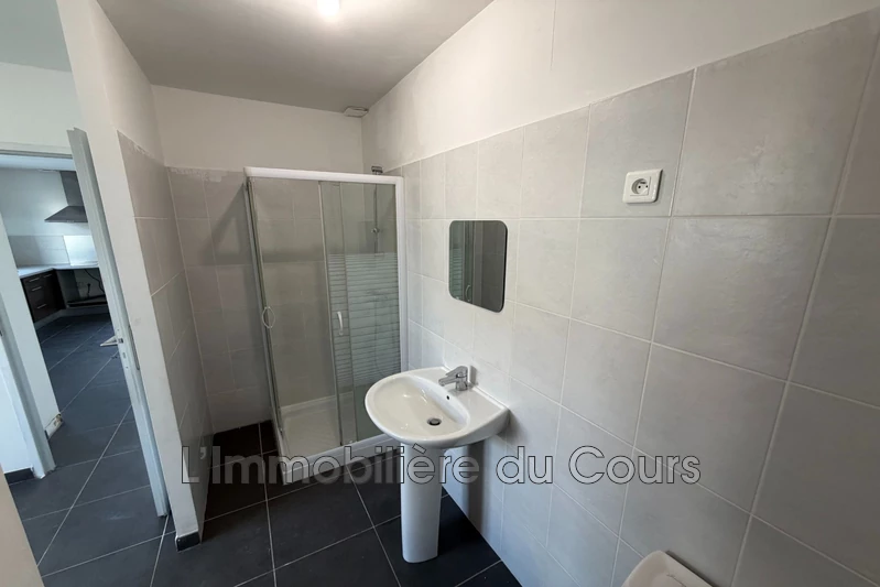 Location appartement Gignac-la-Nerthe  