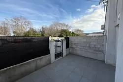 Location appartement Gignac-la-Nerthe  