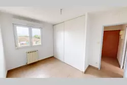 Location appartement Marignane  