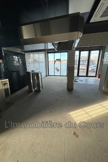 Professionnel local commercial Martigues  