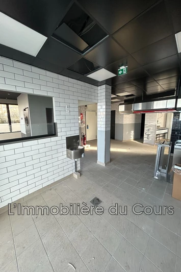 Professionnel local commercial Martigues  