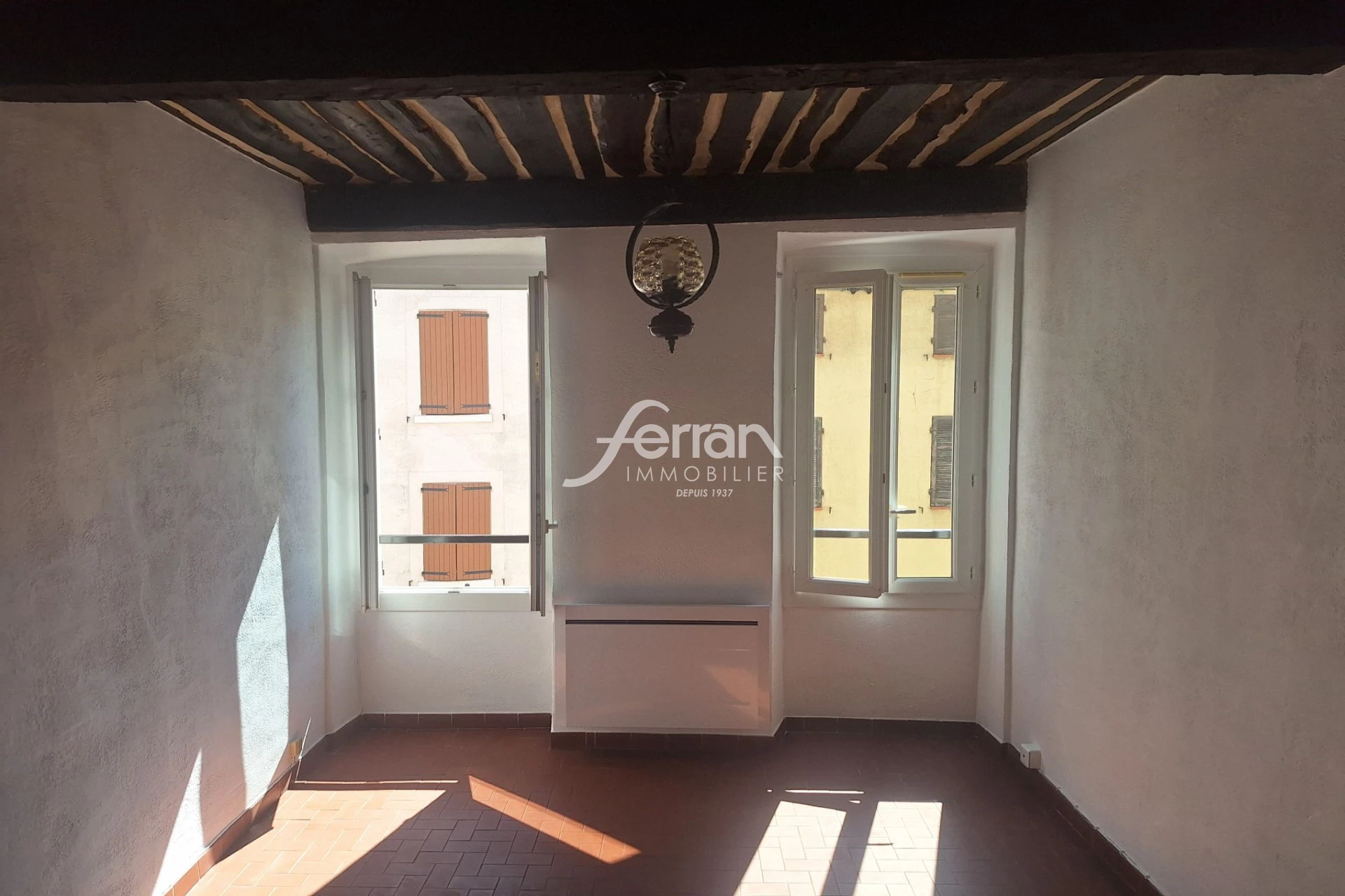 Appartement 1 pièce 16 m² · à Trans-en-Provence · 16,4 m² · 450 €/mois